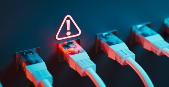 Lire la suite à propos de l’article Une panne historique du logiciel Helios paralyse la comptabilité publique